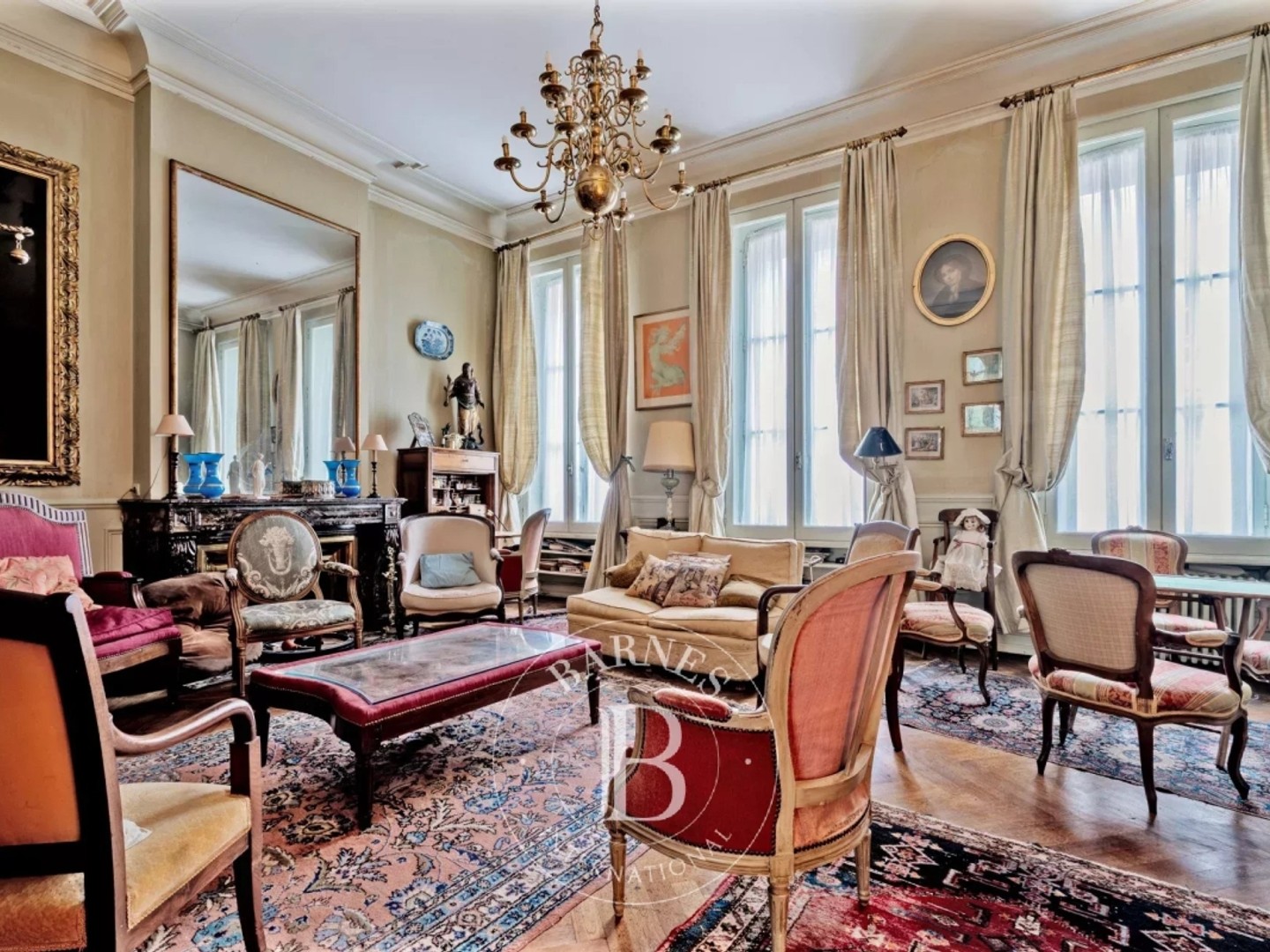 Immeuble à vendre - 15 pièces - 520m2 - Bordeaux (33000)