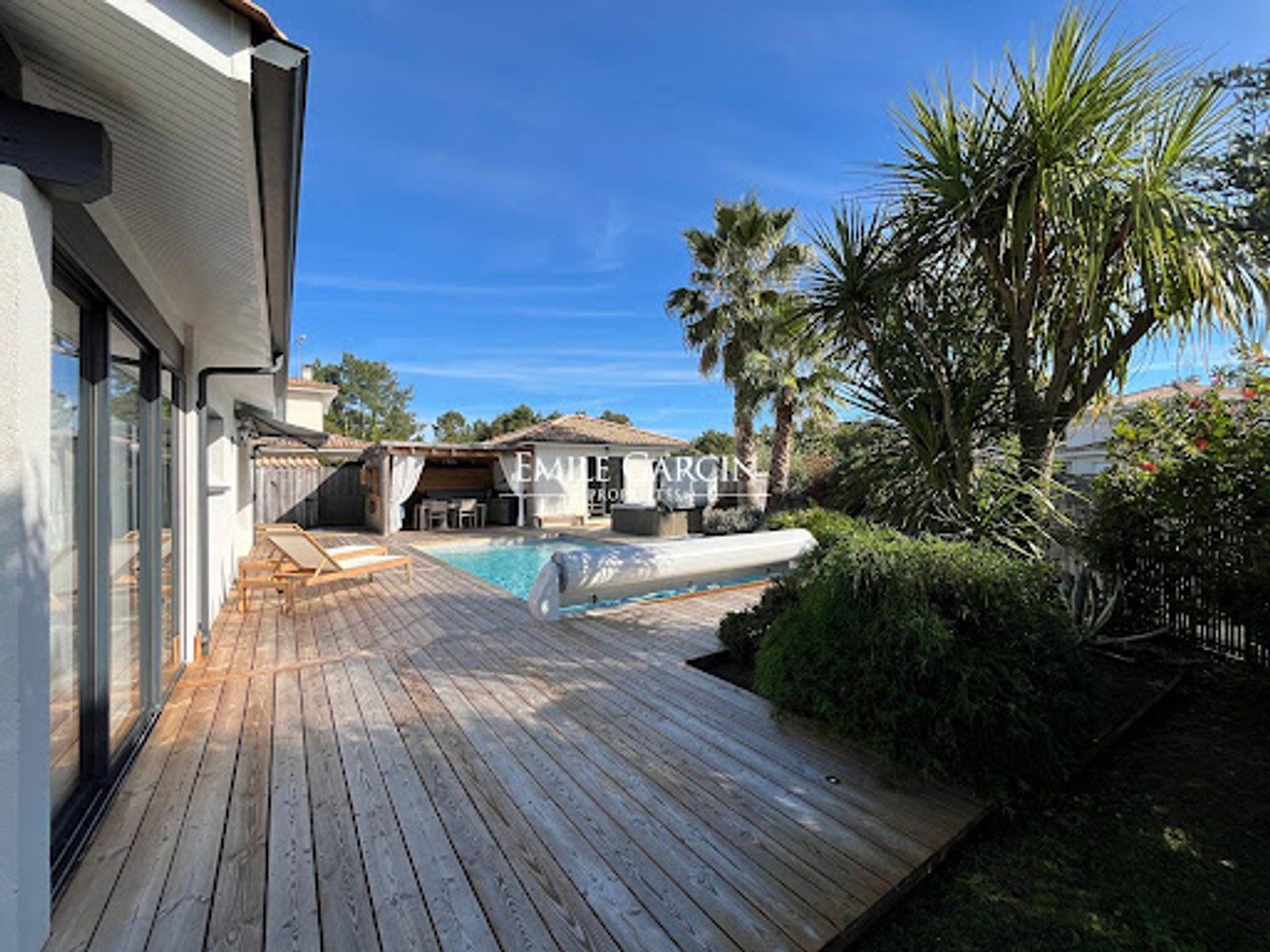 Maison 6 pièces 193 m²