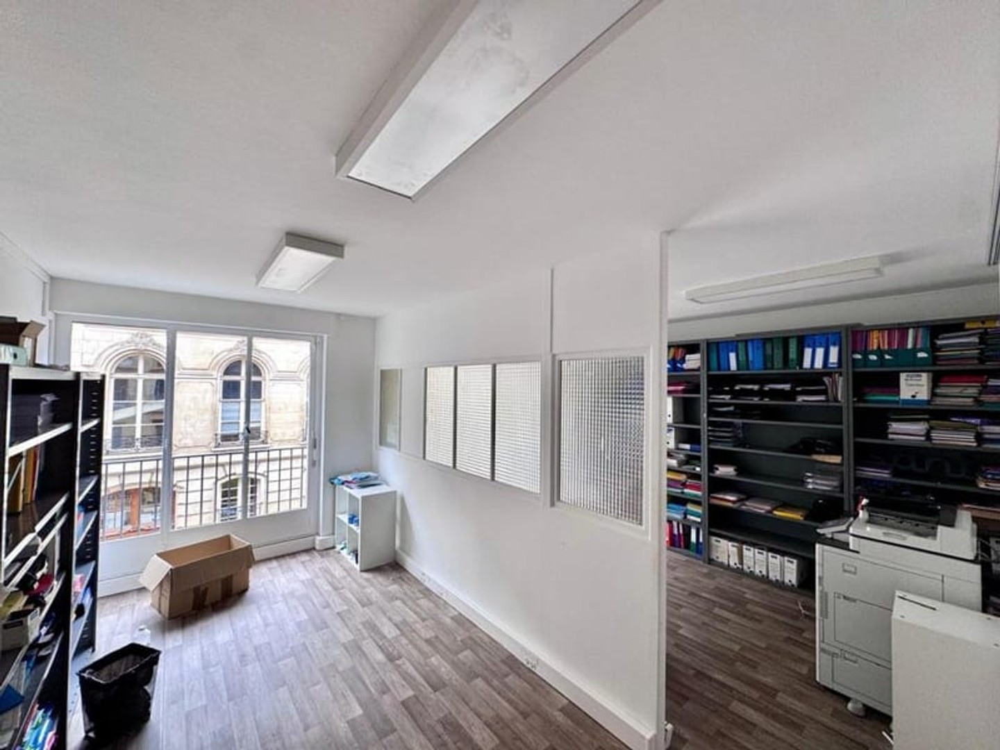 A VENDRE - Bureaux 1.127m2 PARIS 16