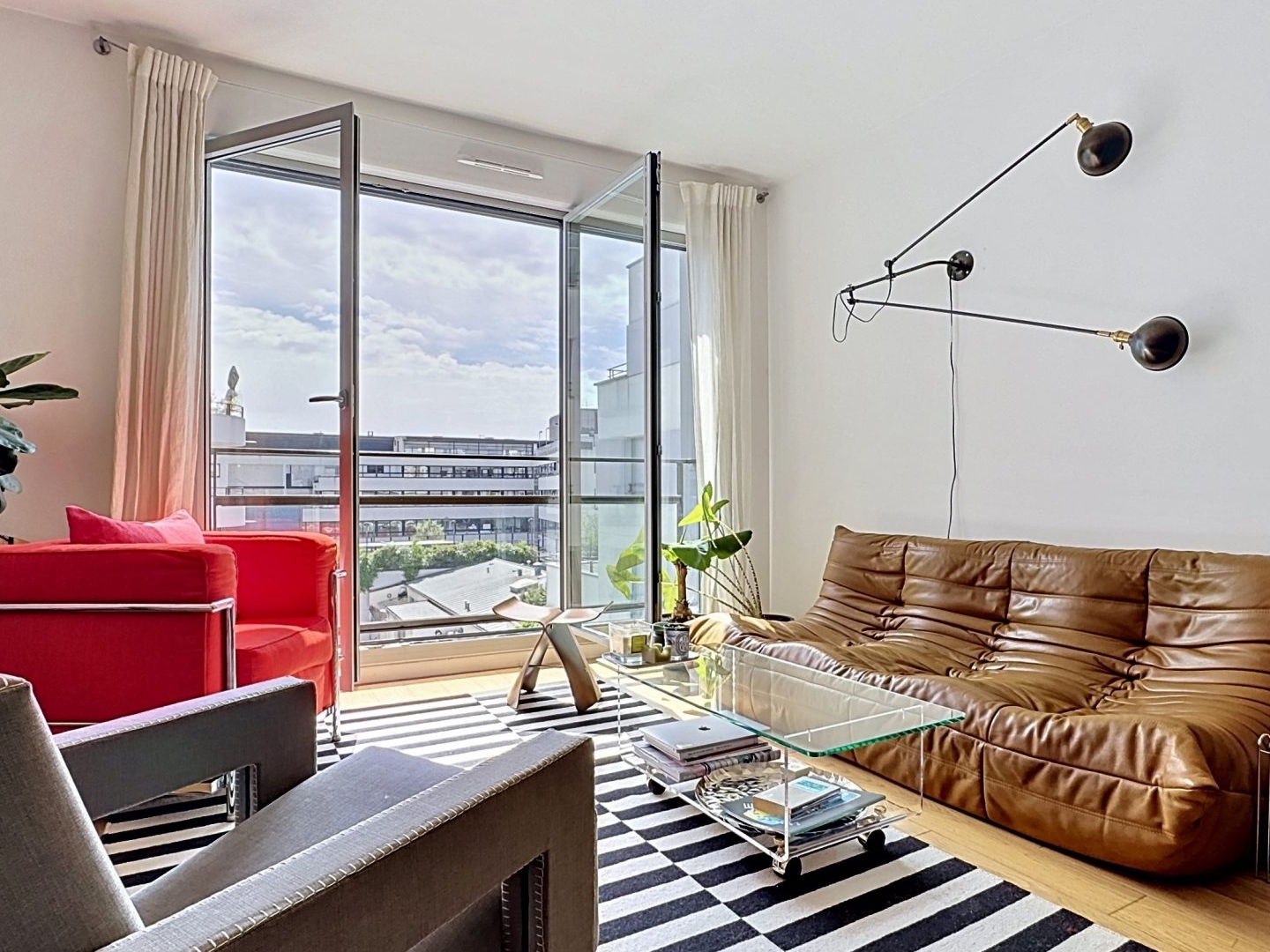 Appartement à vendre - 2 pièces - 49m2 - Paris 19e (75019)