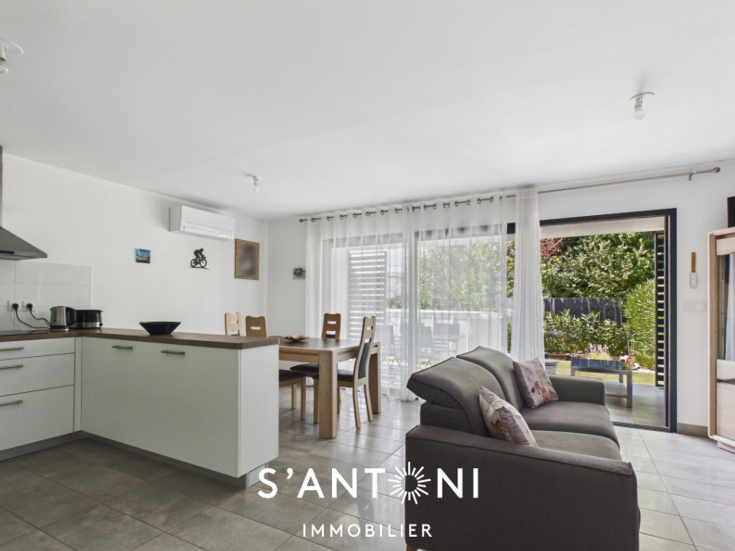 Appartement à vendre - 4 pièces - 84m2 - Agde (34300)