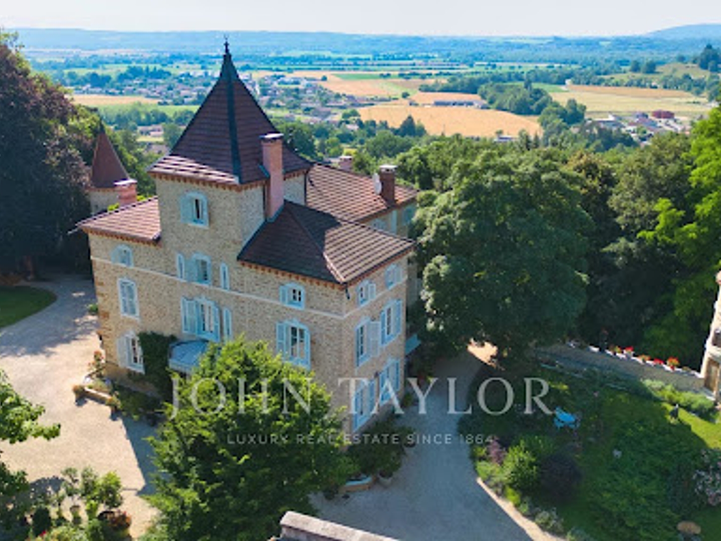 Propriété 18 pièces 780 m²