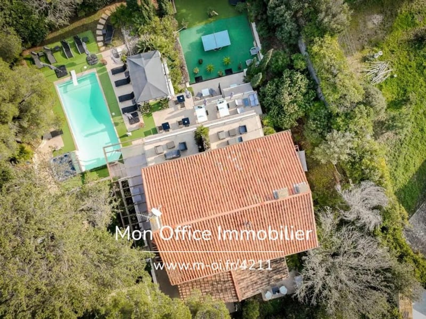 Référence : 4925-SIC - Superbe maison vue mer St Aygulf