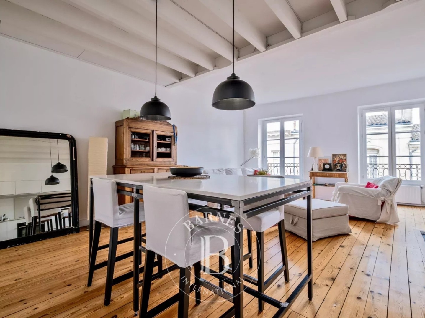Bordeaux Tourny - Duplex rénové de 98 m² - Dernier étage