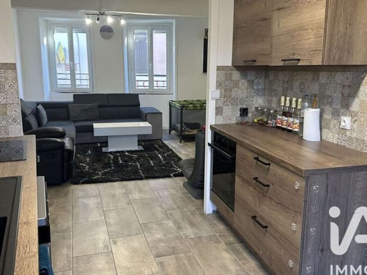 Appartement à vendre - 3 pièces - 235m2 - Le Péage-De-Rouss... (38550)