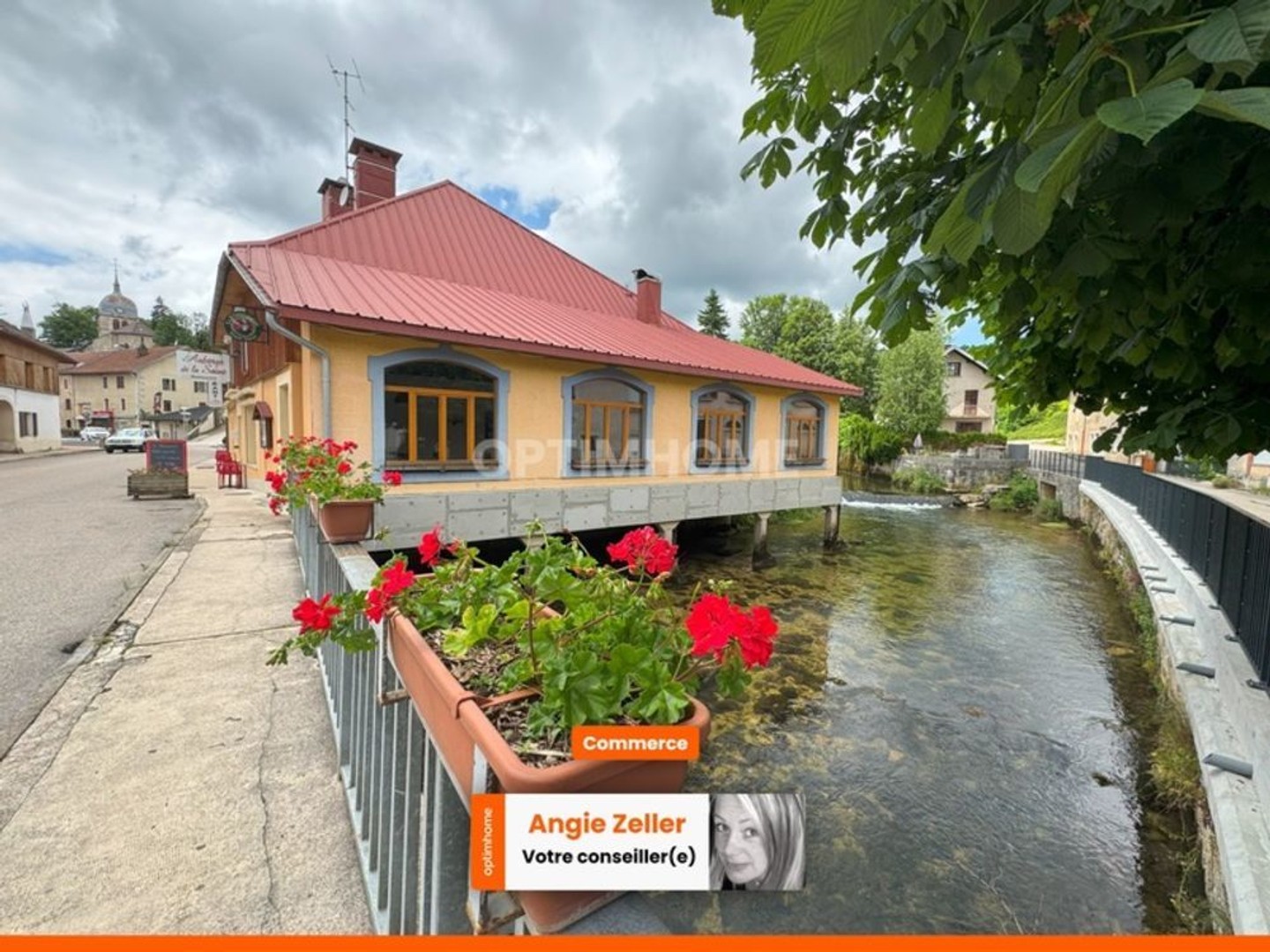 Magasin à vendre - 5 pièces - Foncine-Le-Haut (39460)