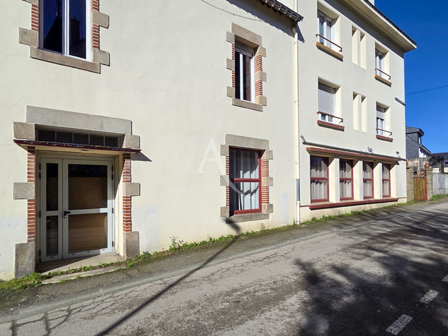 Bureaux à vendre - 192m2 - Ploërmel (56800)