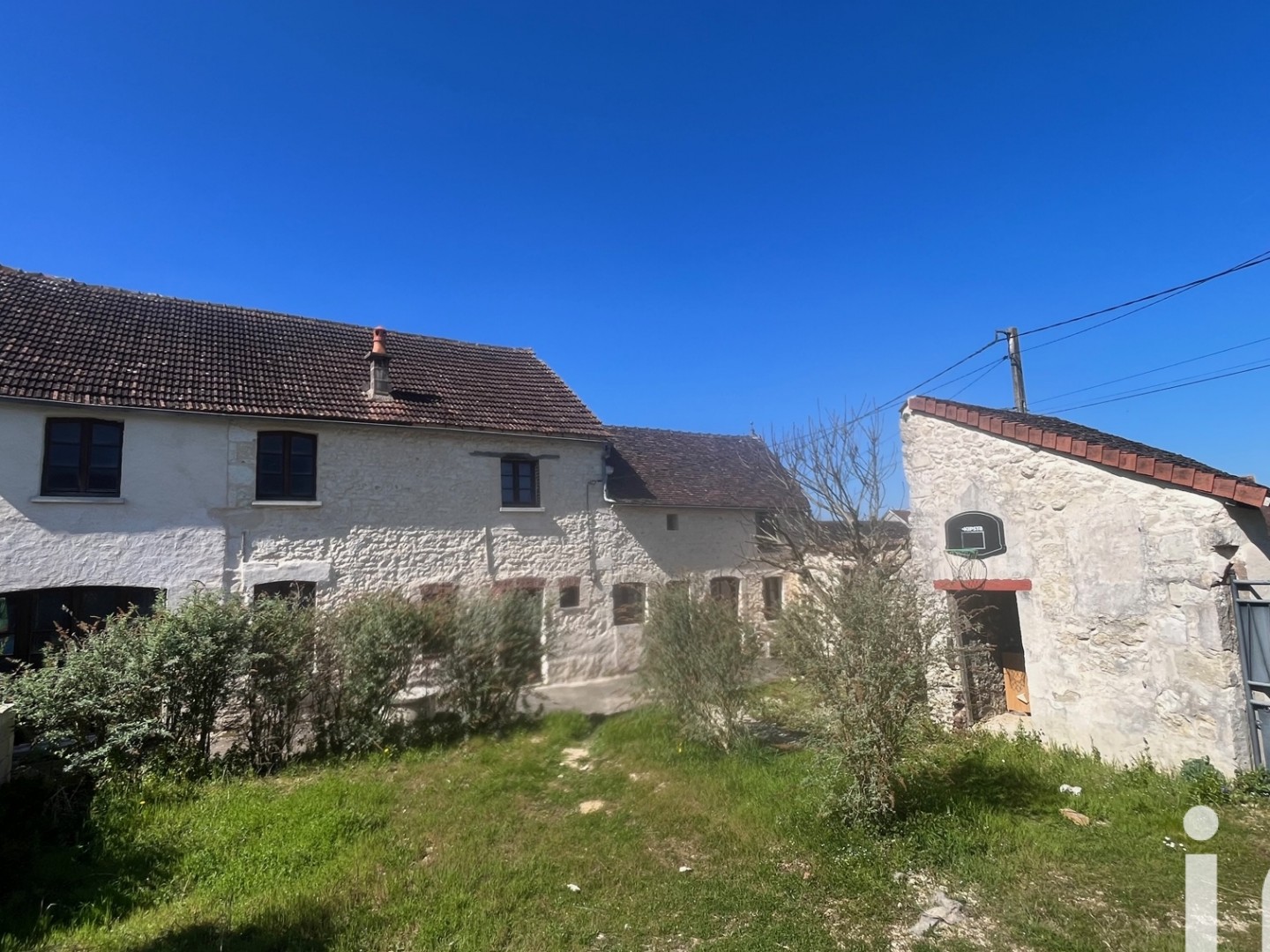 Maison à vendre - 7 pièces - 190m2 - Champlay (89300)