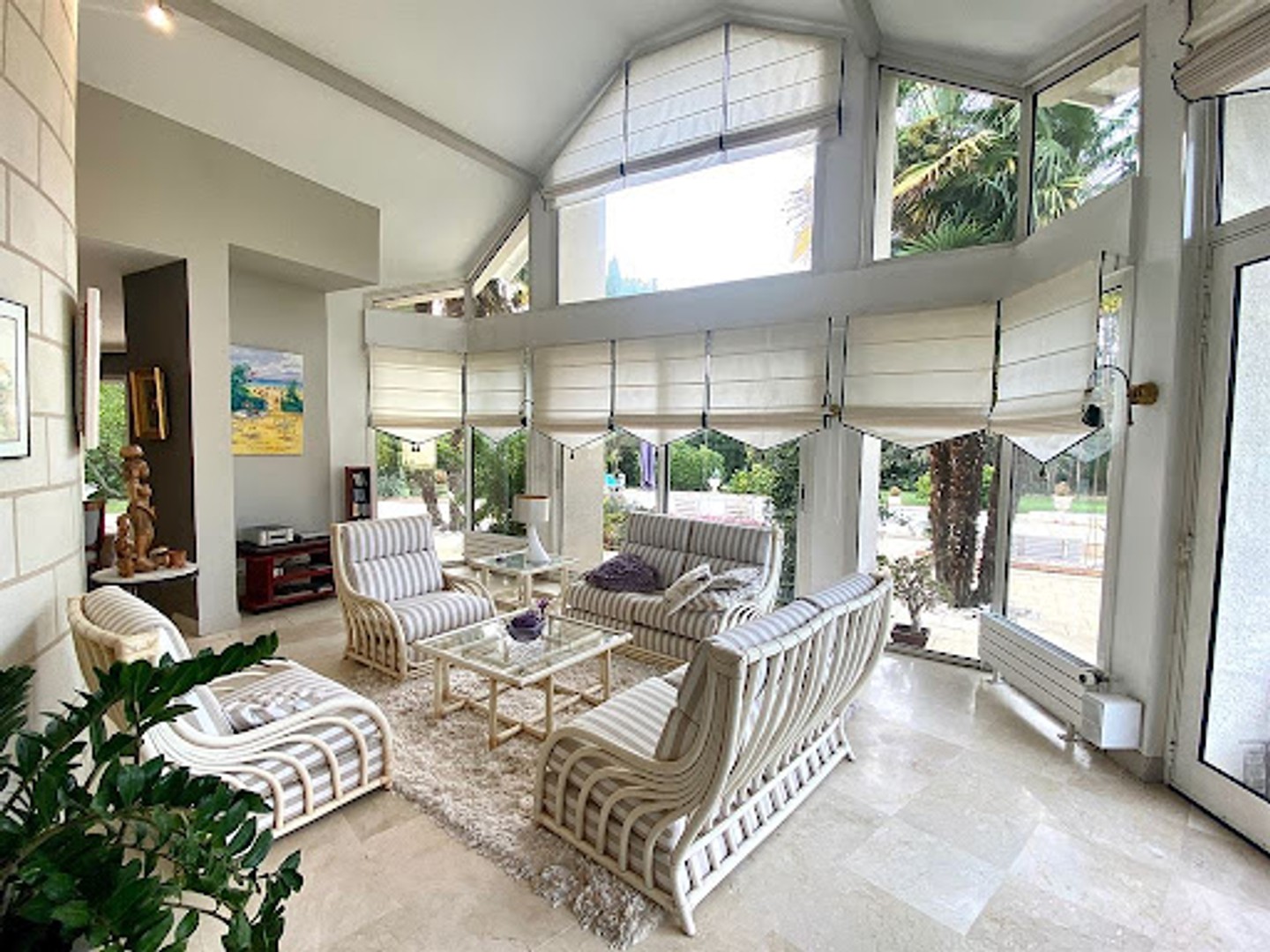 Maison 12 pièces 300 m²