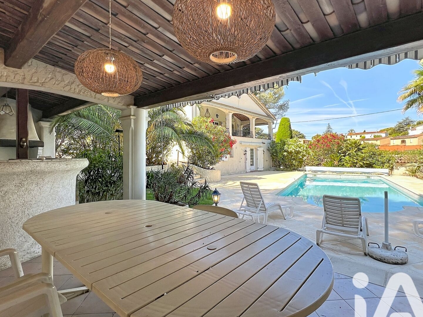Maison à vendre - 9 pièces - 204m2 - Mougins (06250)