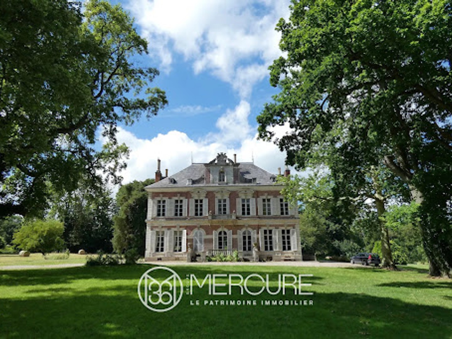 Maison à vendre - 12 pièces - 435m2 - Amiens (80000)