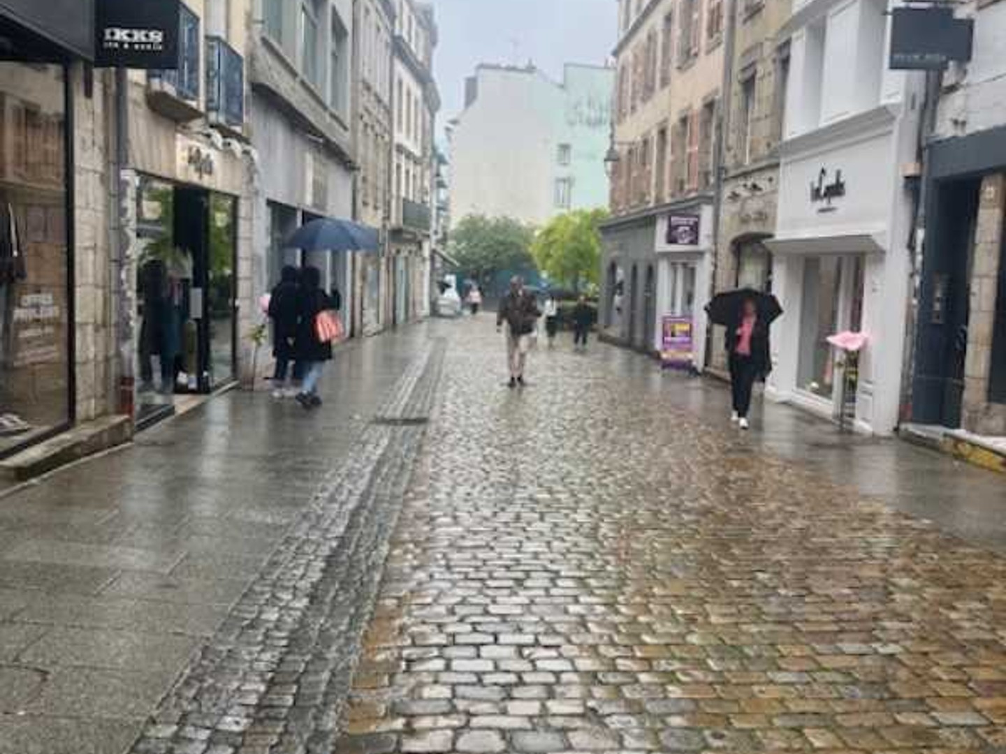 Locaux à vendre - 175m2 - Quimper (29000)