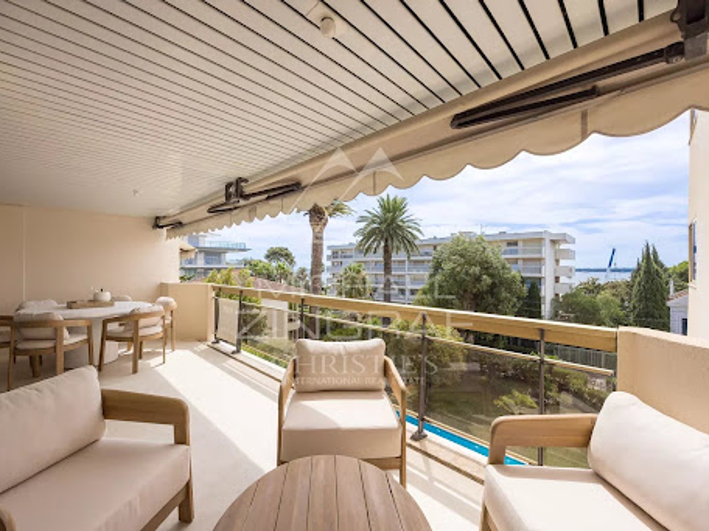 Appartement à vendre - 4 pièces - 102m2 - Cannes (06400)