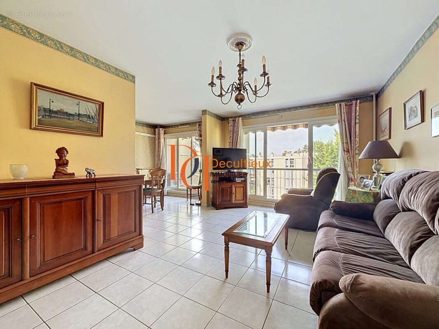 Appartement à vendre - 5 pièces - 25m2 - Lyon 9e (69009)