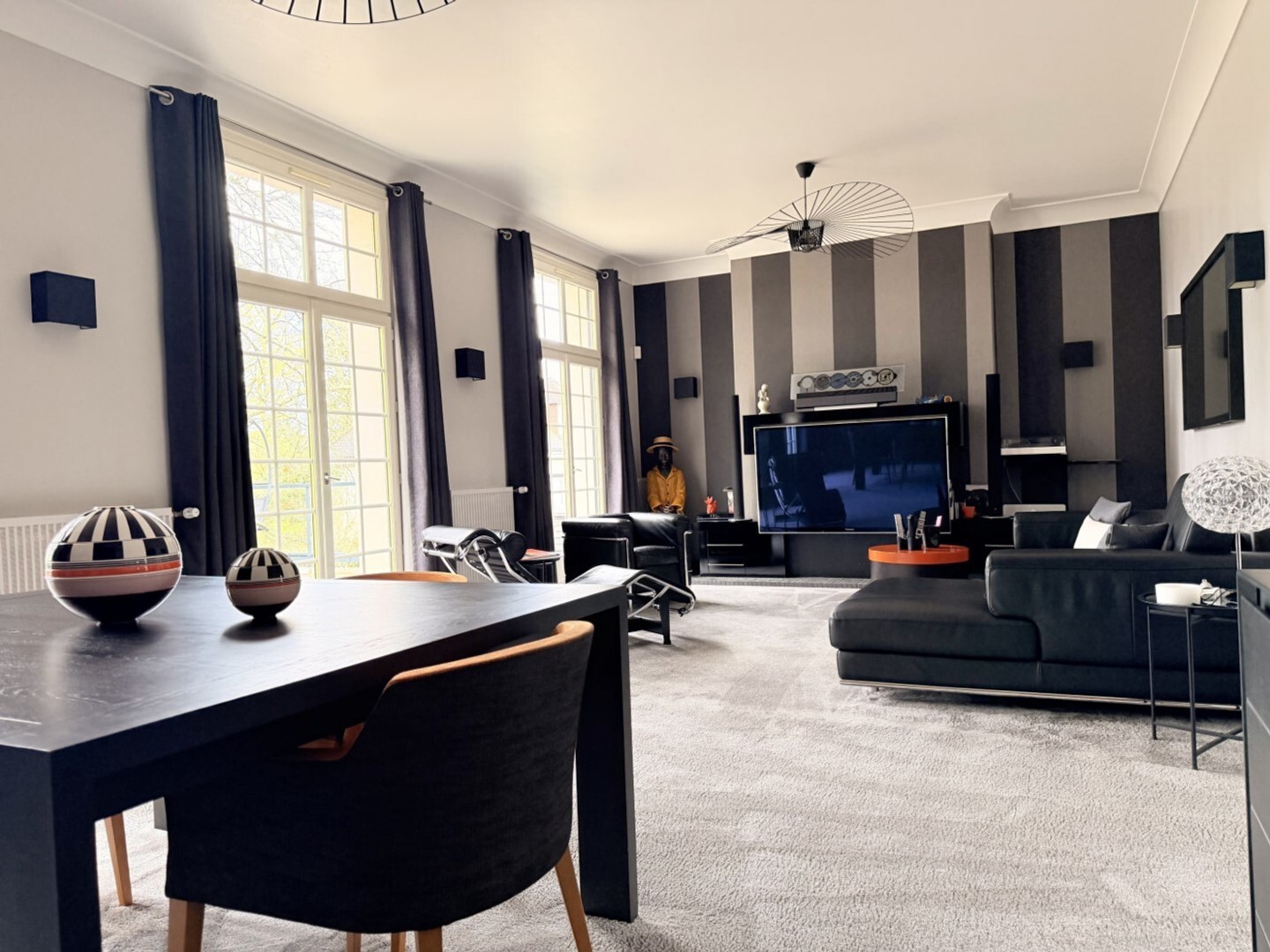 Maison à vendre - 6 pièces - 360m2 - Vernou-Sur-Brenne (37210)