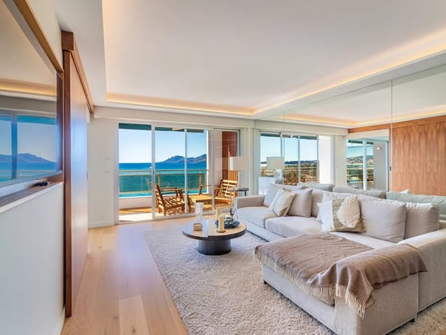 Appartement à vendre - 3 pièces - 85m2 - Cannes (06400)