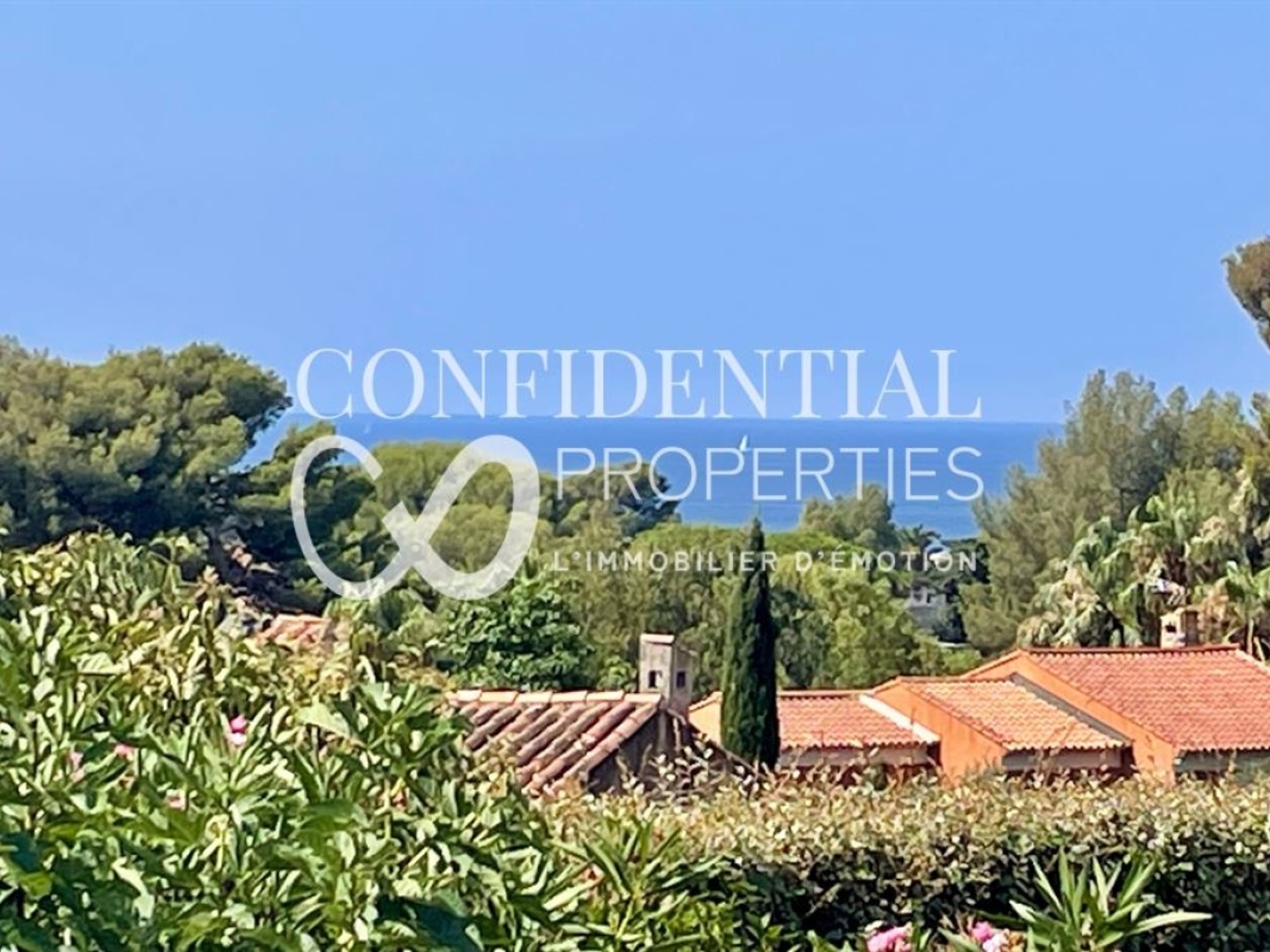 Maison à vendre - 7 pièces - 170m2 - Sanary-Sur-Mer (83110)