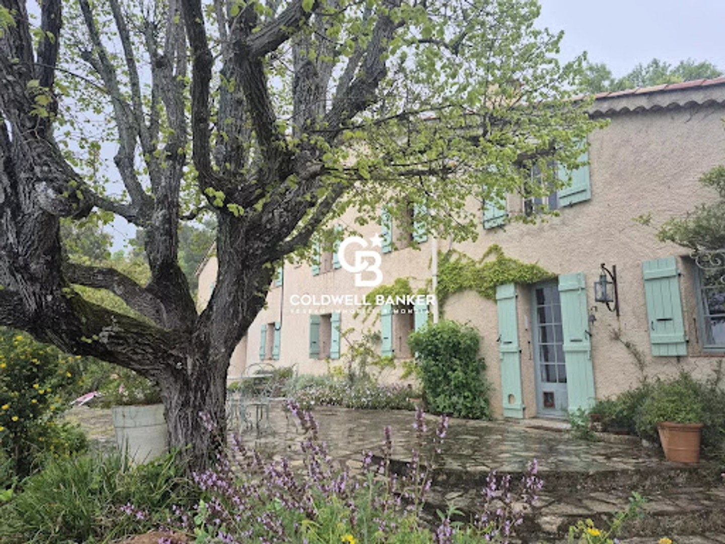 Maison 13 pièces 485 m²