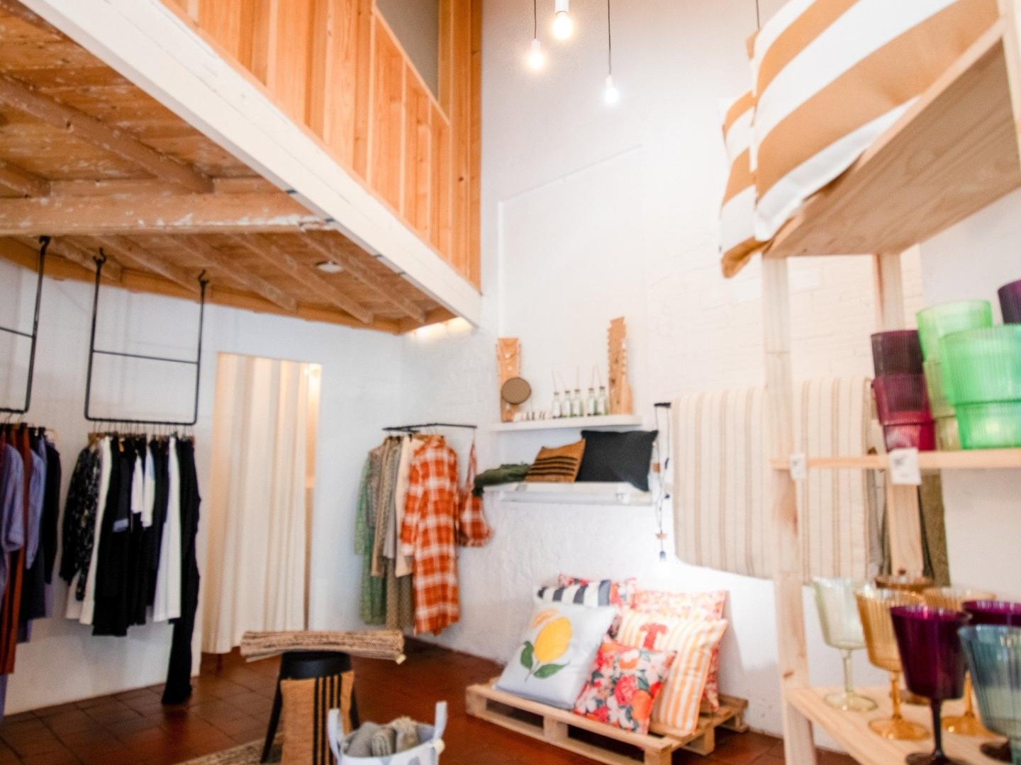 Magasin à vendre - 6 pièces - 160m2 - Marseille 6e (13006)