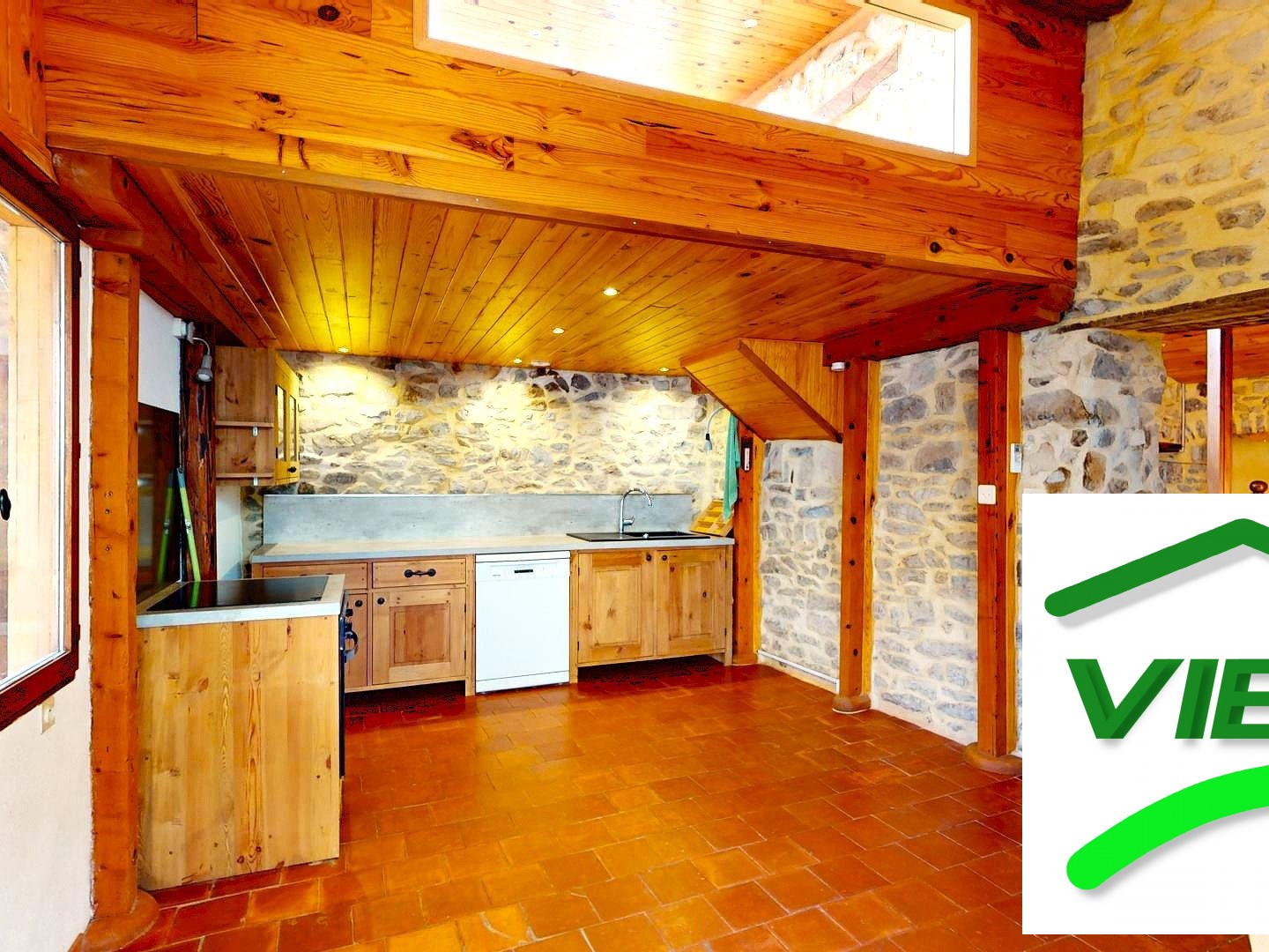 Maison à vendre - 8 pièces - 160m2 - Uzès (30700)
