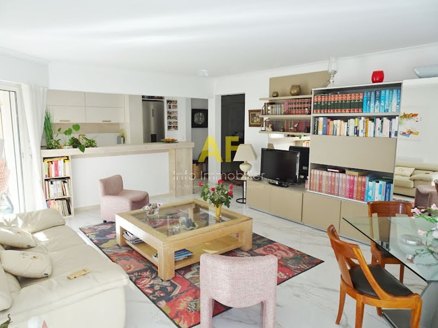 Appartement à vendre - 3 pièces - 95m2 - Saint-Raphaël (83700)