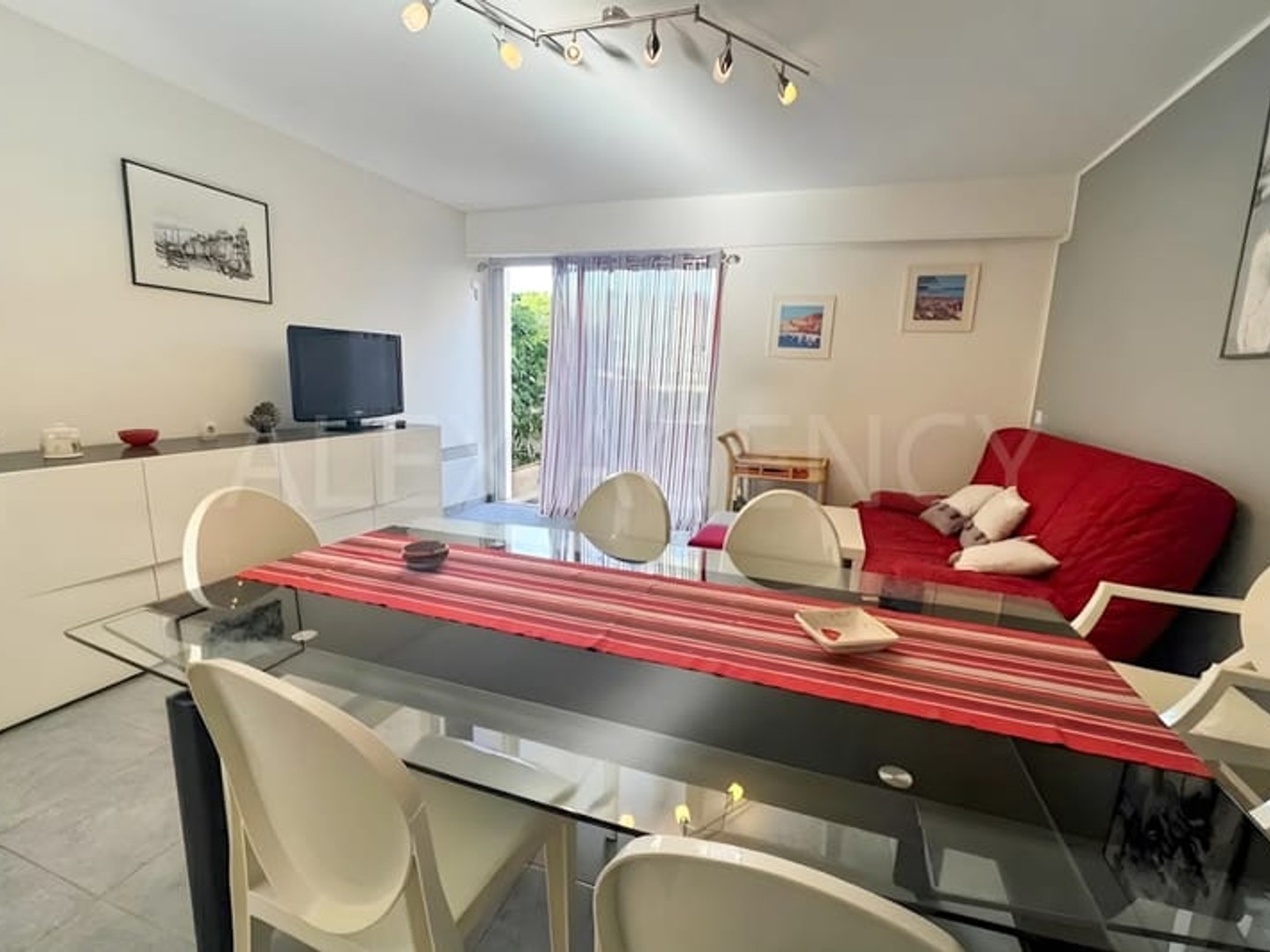 Appartement à vendre - 3 pièces - 75m2 - Saint-Tropez (83990)