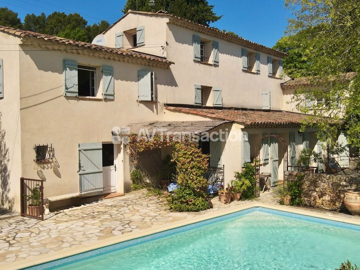 Maison à vendre - 7 pièces - 100m2 - Flayosc (83780)