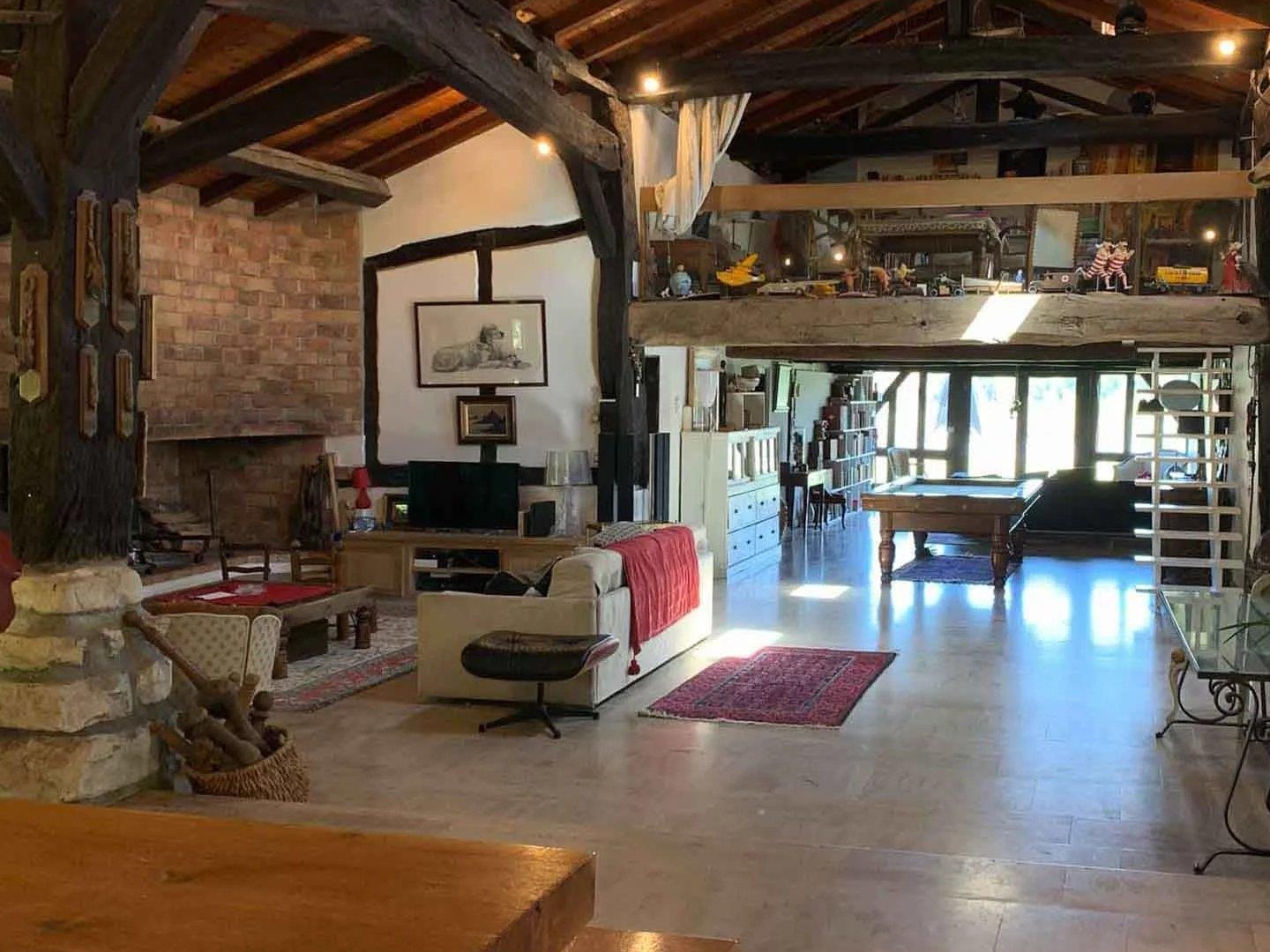 Maison à vendre - 12 pièces - 540m2 - Saint-Geours-De-M... (40230)