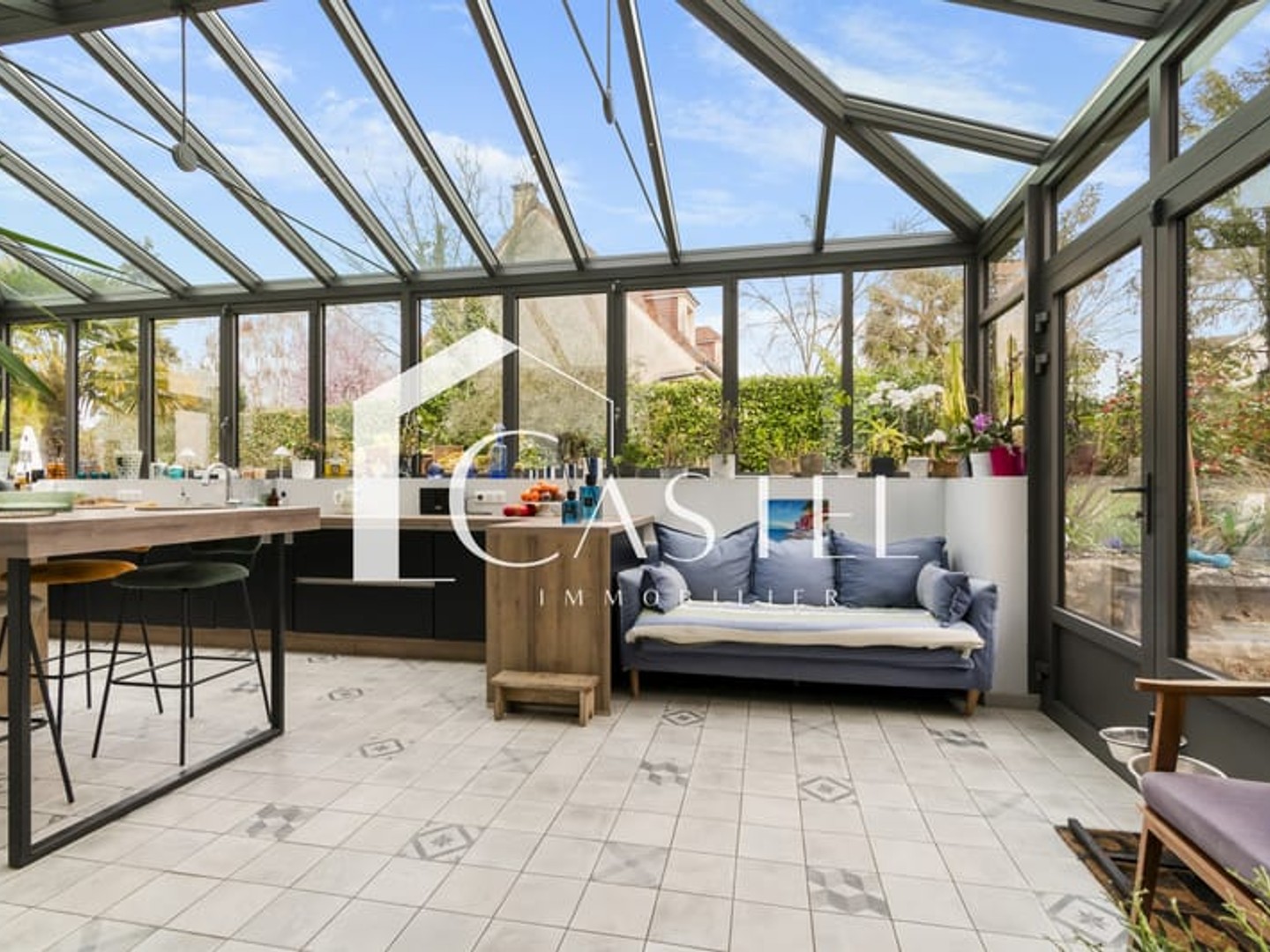 Maison à vendre - 8 pièces - 221m2 - Orgeval (78630)