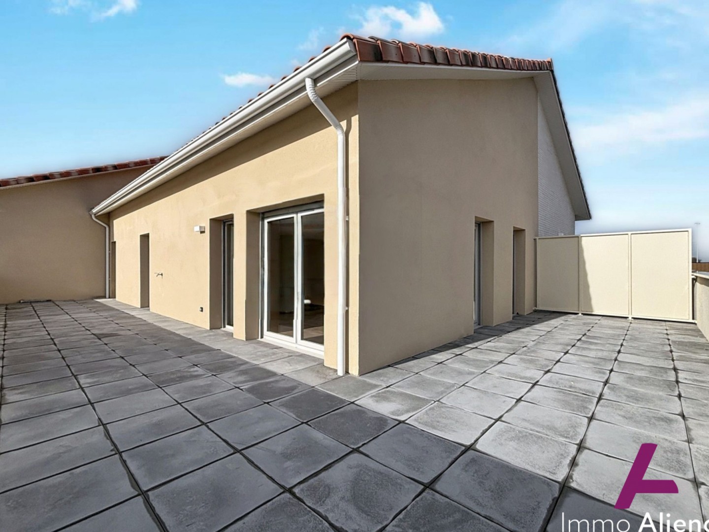 Appartement à vendre - 5 pièces - 91m2 - Blanquefort (33290)