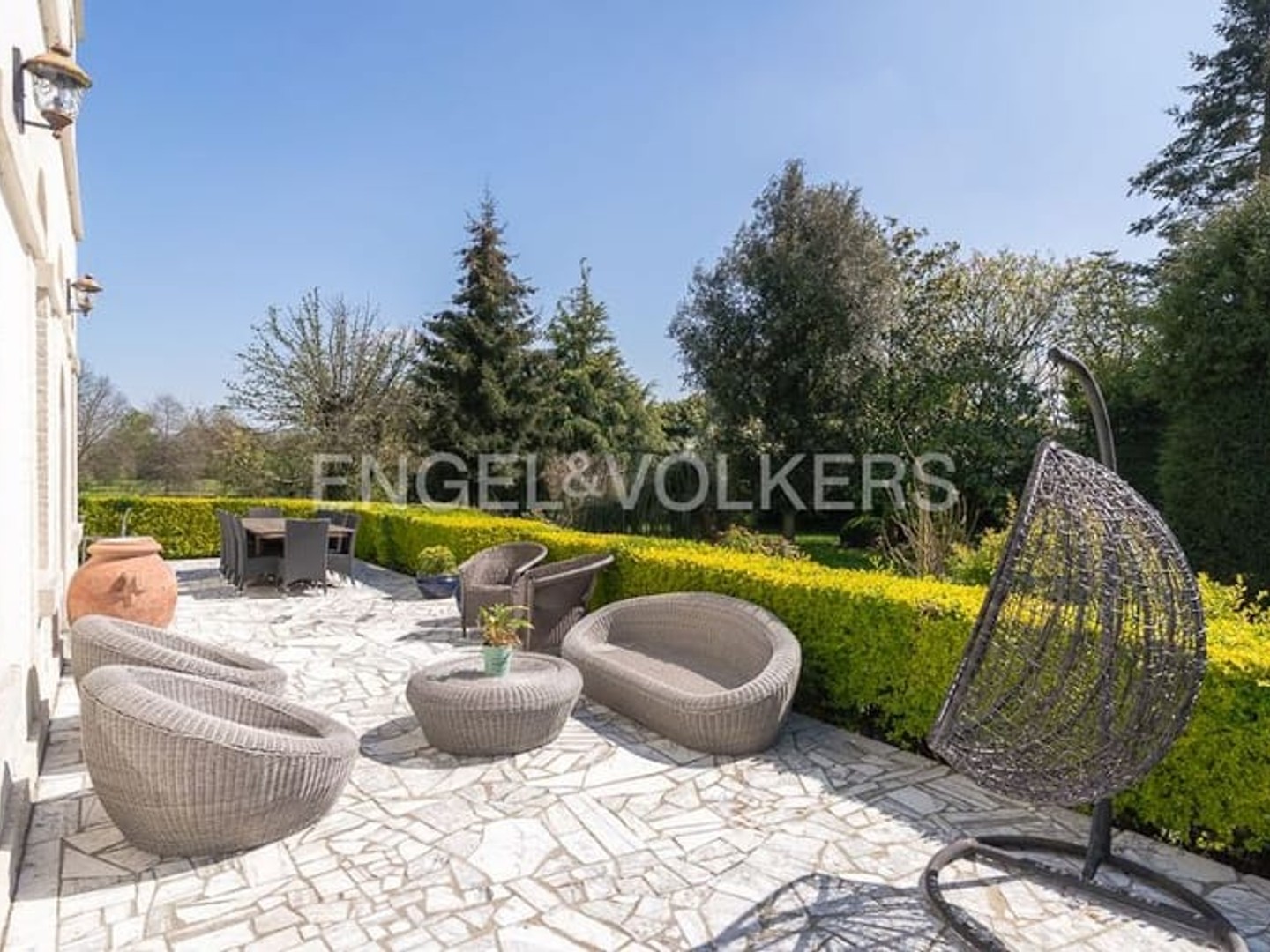 Villa 14 pièces 550 m²