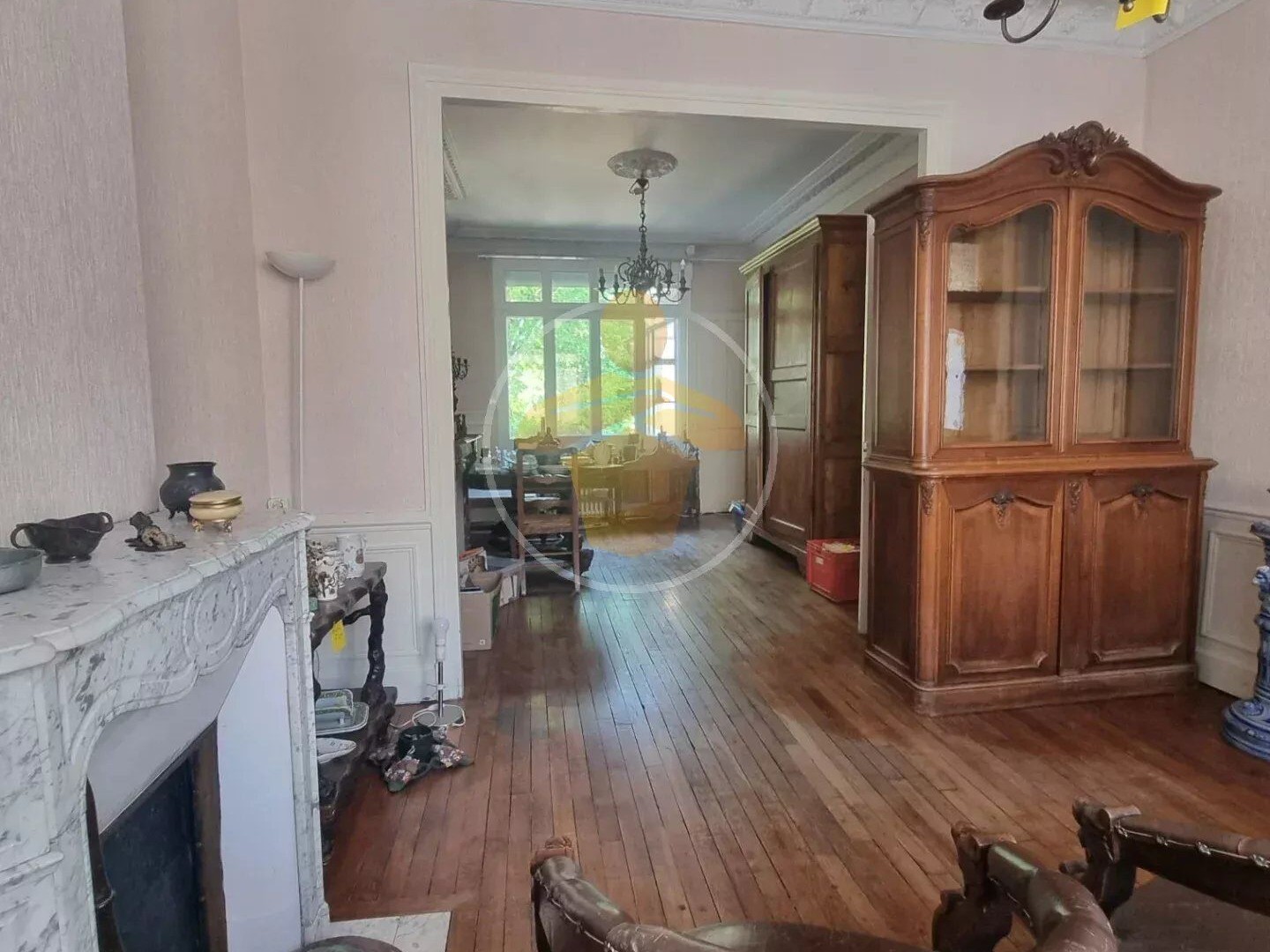 Maison à vendre - 6 pièces - 700m2 - La Fère (02800)