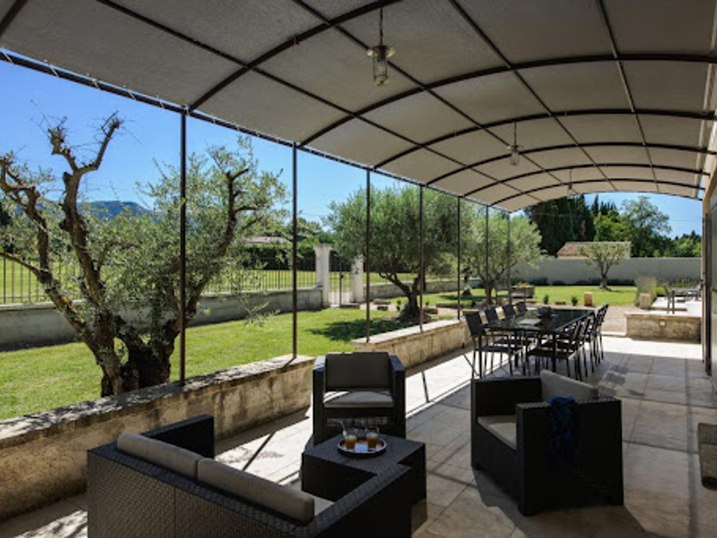 Maison à vendre - 11 pièces - 360m2 - Saint-Rémy-De-Pro... (13210)