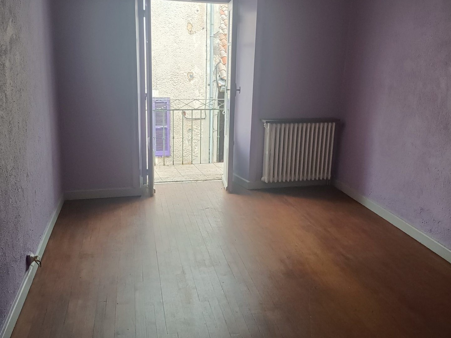 Immeuble à vendre - 425m2 - Montpezat-Sous-Ba... (07560)