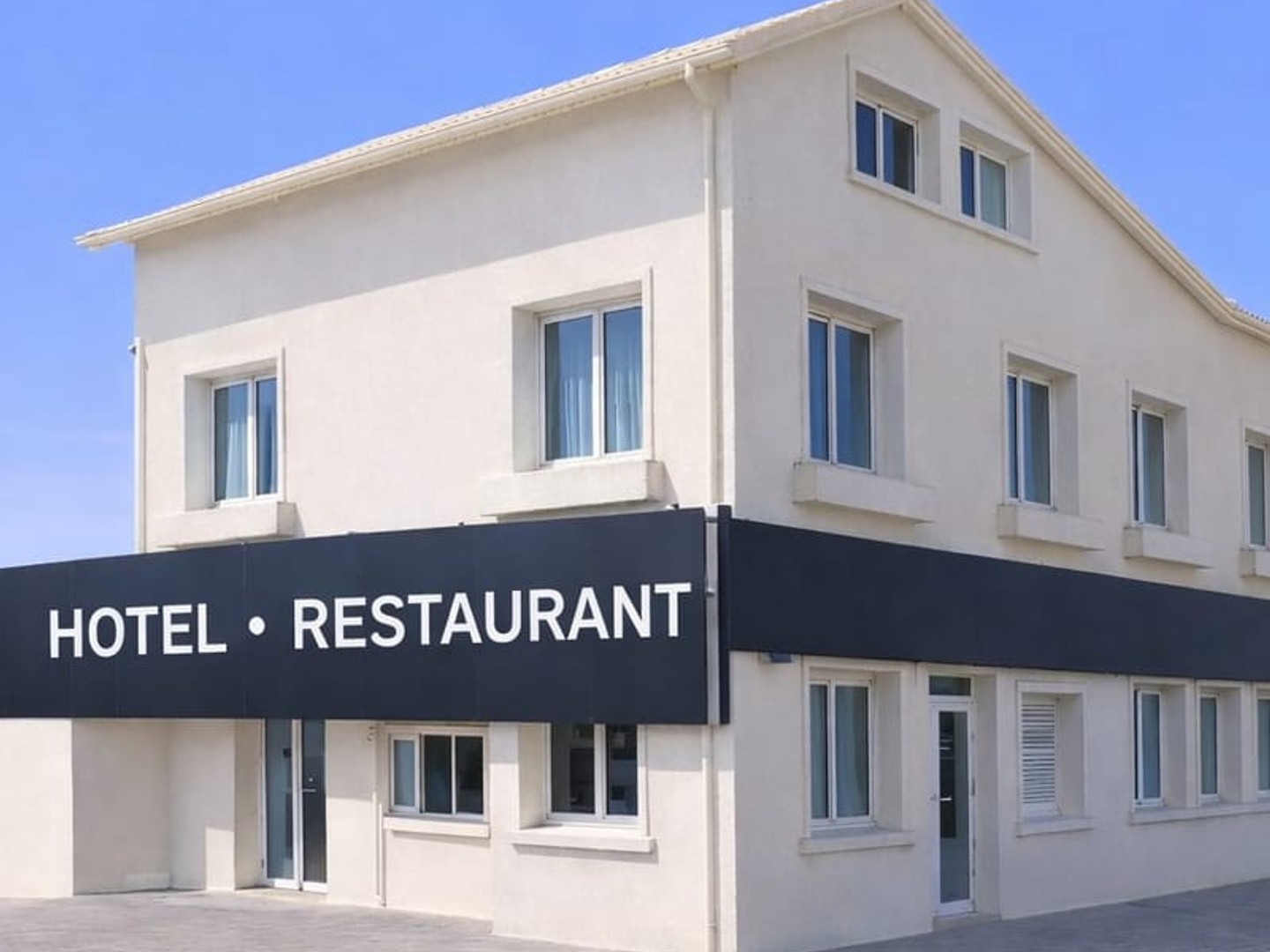 Local commercial 330 m²