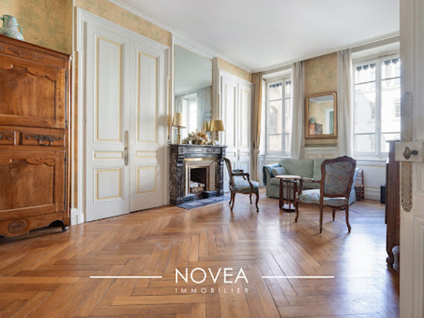 Appartement à vendre - 5 pièces - 151m2 - Lyon 6e (69006)