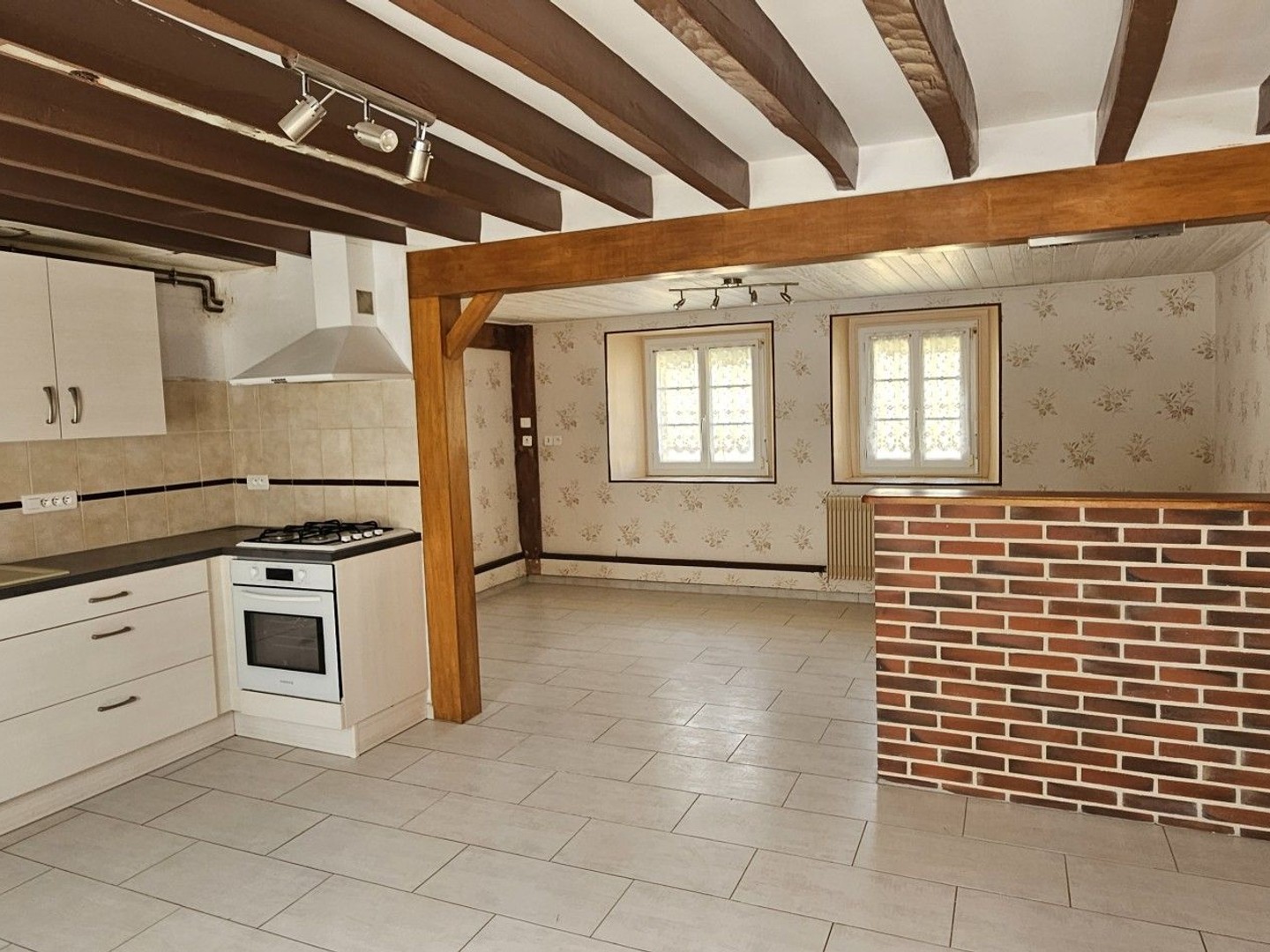 Maison à vendre - 3 pièces - 78m2 - Alluyes (28800)