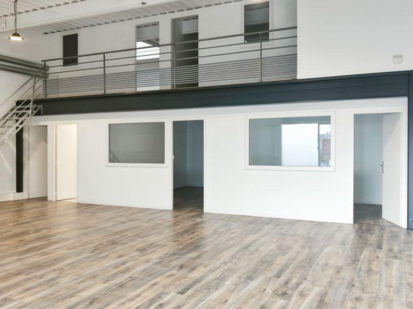 Magasin à vendre - 130m2 - Montauban-De-Bret... (35360)