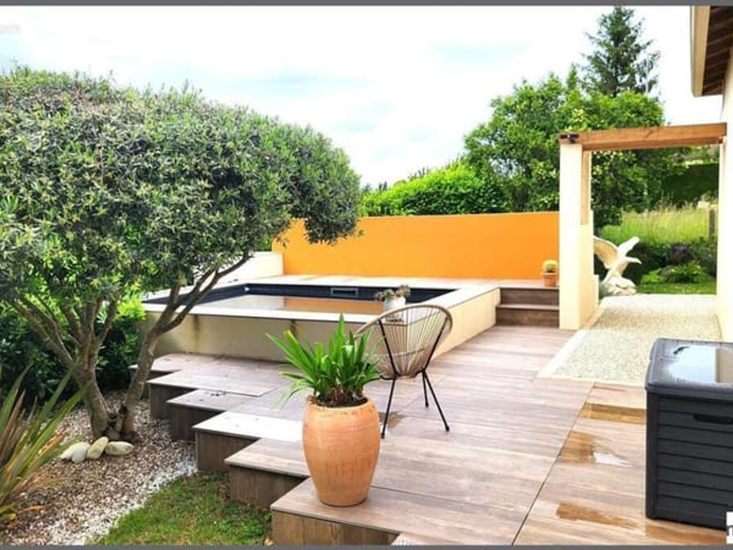 Maison à vendre - 5 pièces - 130m2 - Bussac-Sur-Charente (17100)
