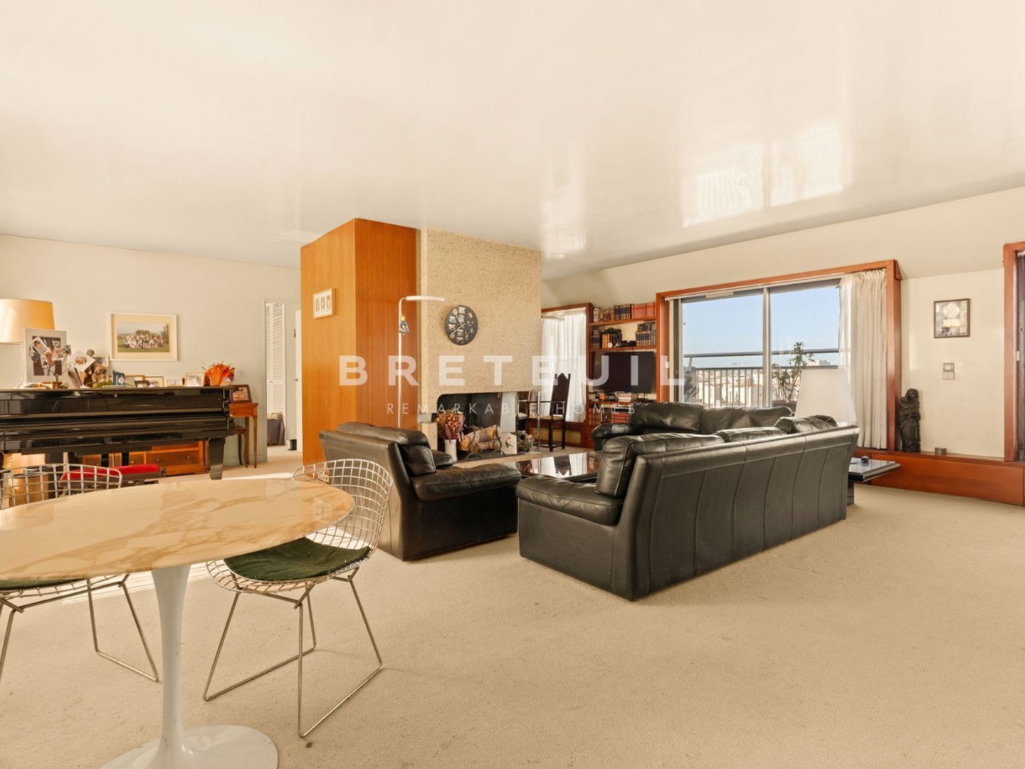 Appartement à vendre - 7 pièces - 237m2 - Paris 14e (75014)