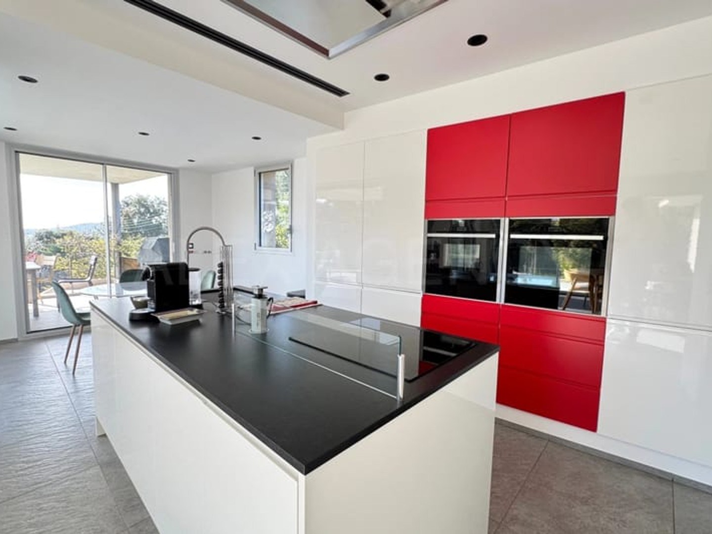 Maison à vendre - 6 pièces - 250m2 - Grimaud (83310)