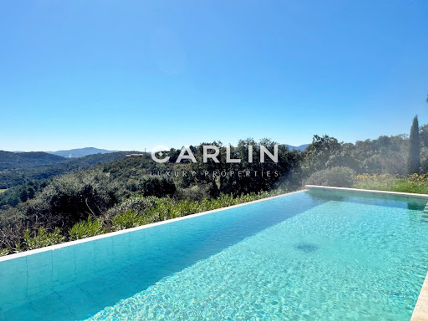 Villa 6 pièces 180 m²