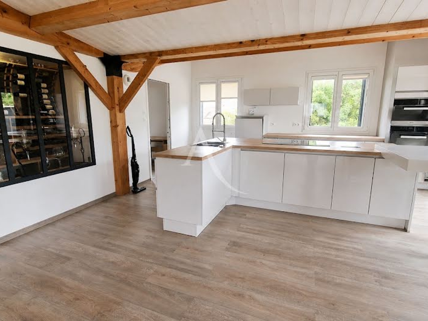 Maison à vendre - 6 pièces - 212m2 - Talmont-Saint-Hil... (85440)