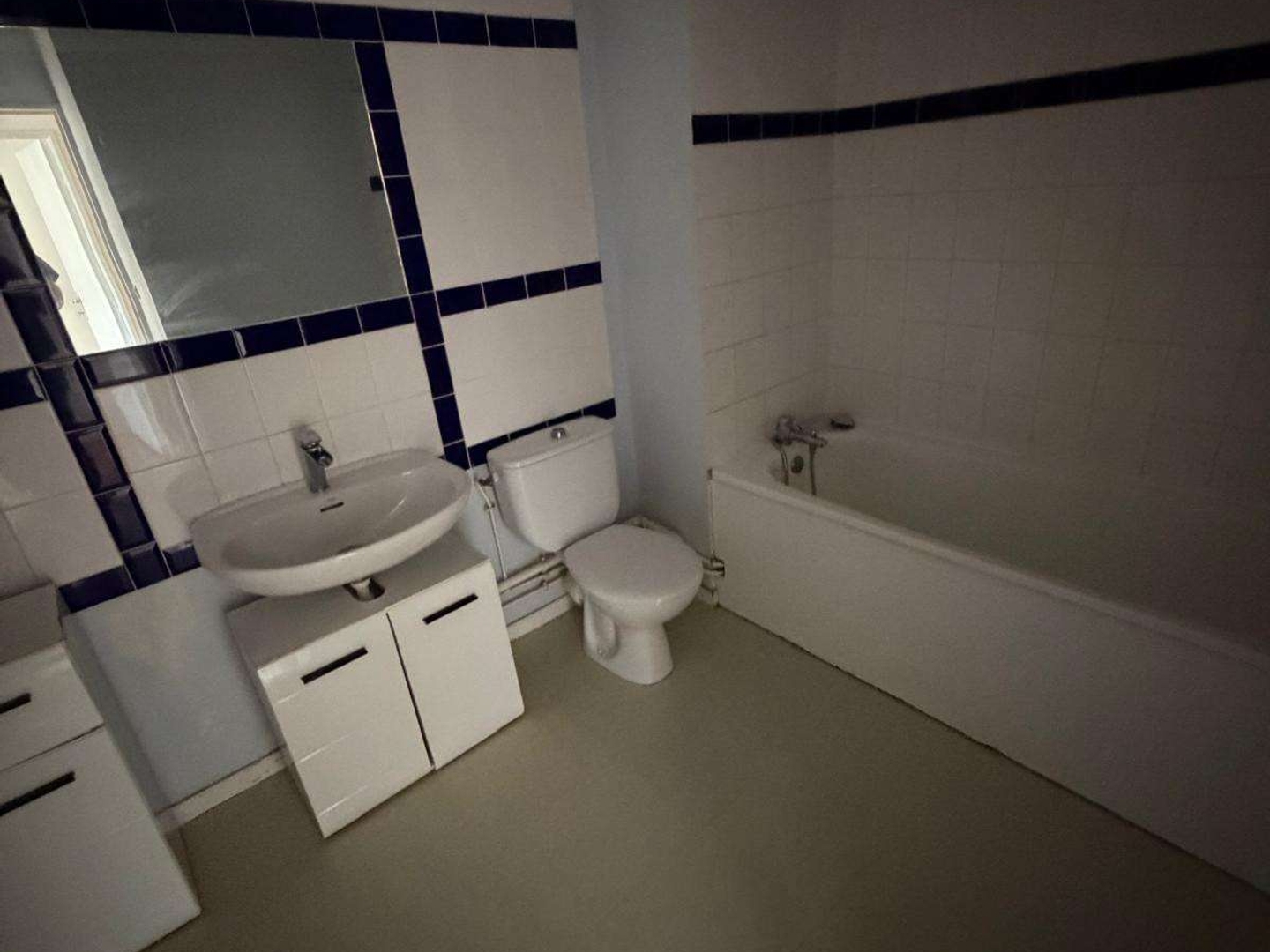 Appartement à vendre - 6 pièces - 106m2 - Nantes (44000)