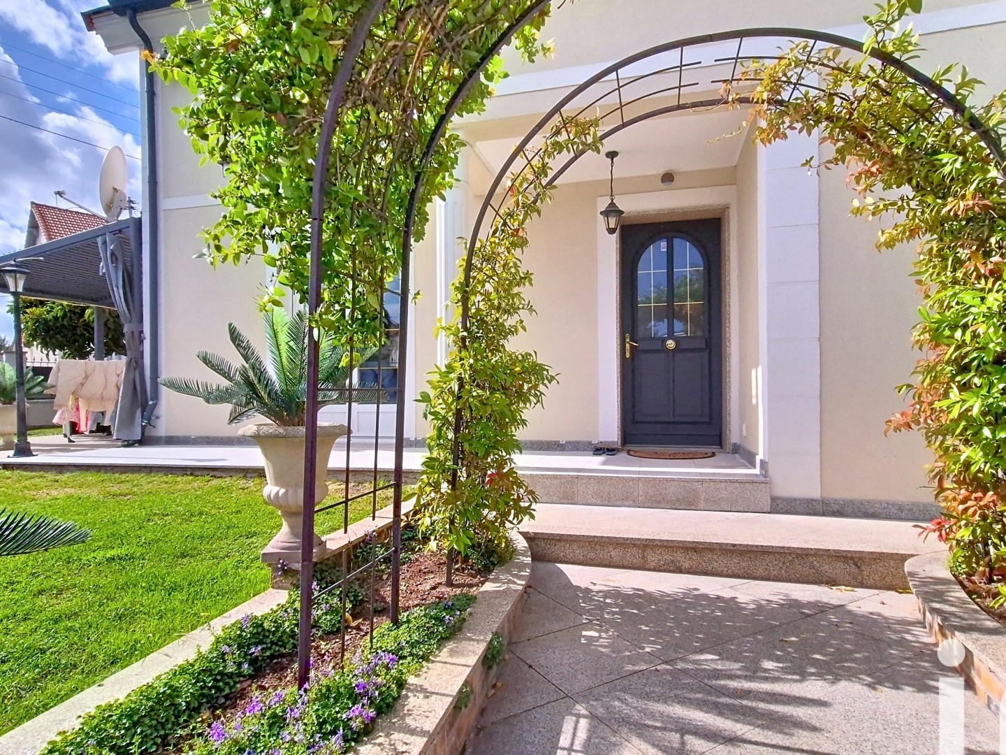 Maison à vendre - 7 pièces - 210m2 - Vigneux-Sur-Seine (91270)