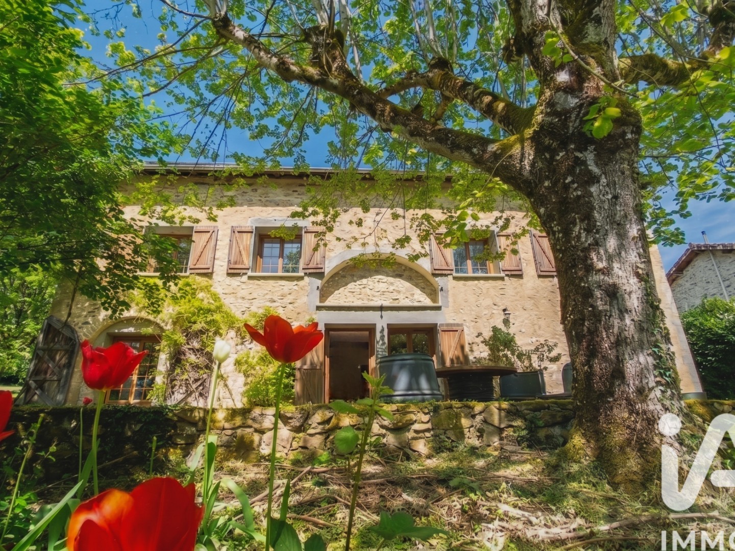 Maison à vendre - 9 pièces - 225m2 - Séreilhac (87620)