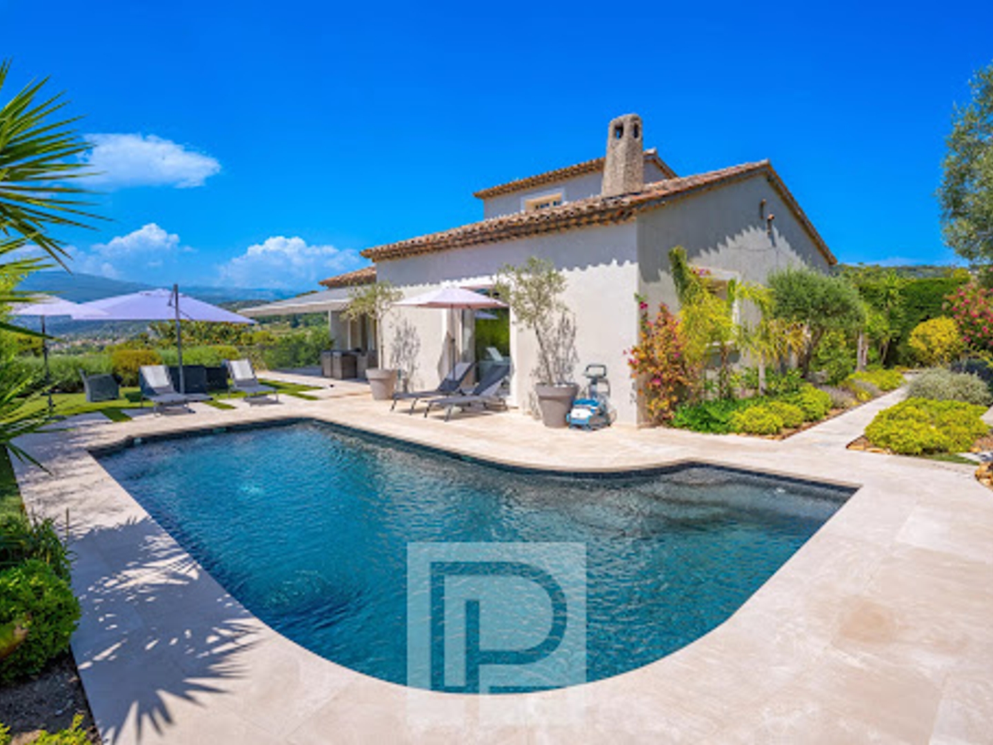 Villa 7 pièces 220 m²