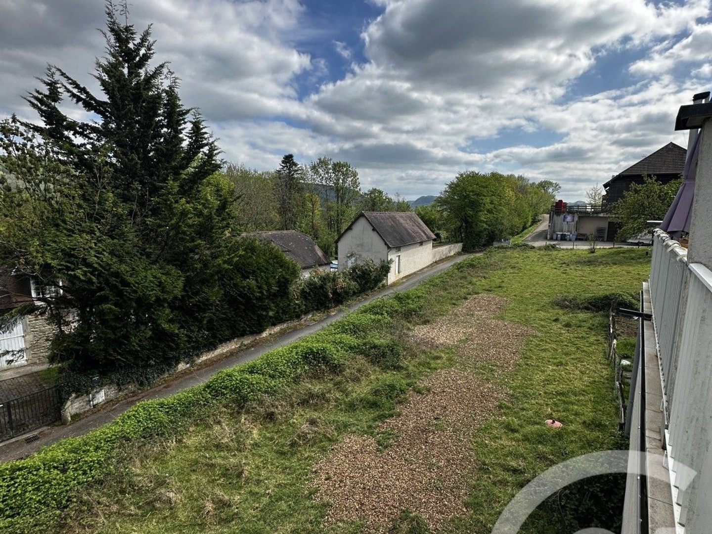 Appartement à vendre - 5 pièces - 115m2 - Chille (39570)