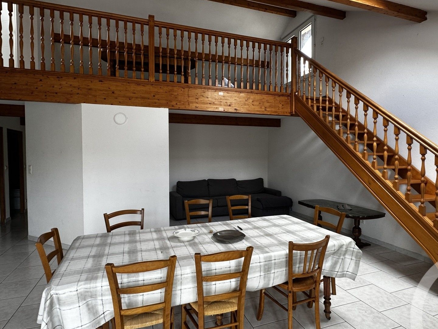 Appartement à vendre - 5 pièces - 115m2 - Chille (39570)