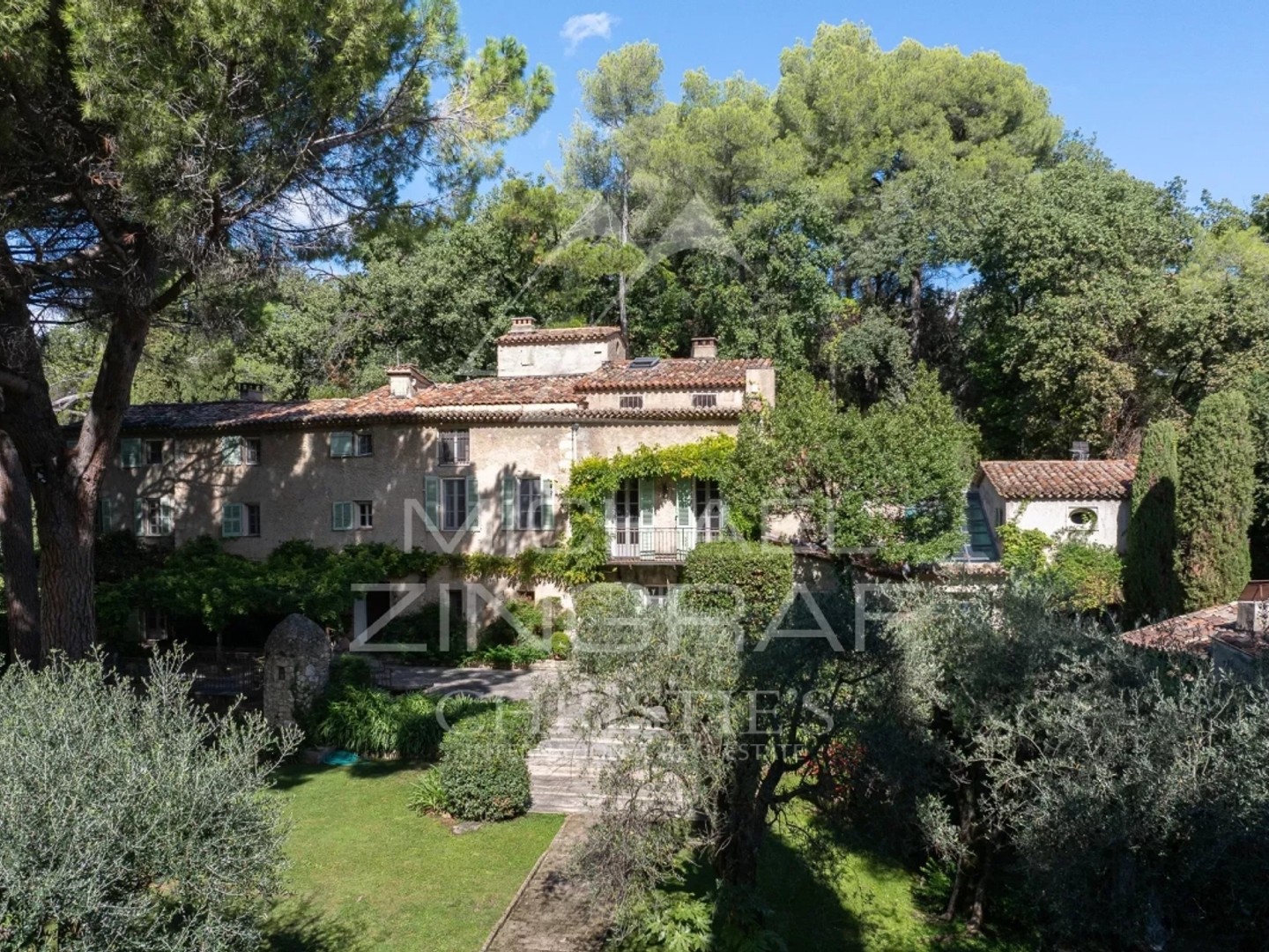 Grasse - Magnifique Mas Provencal